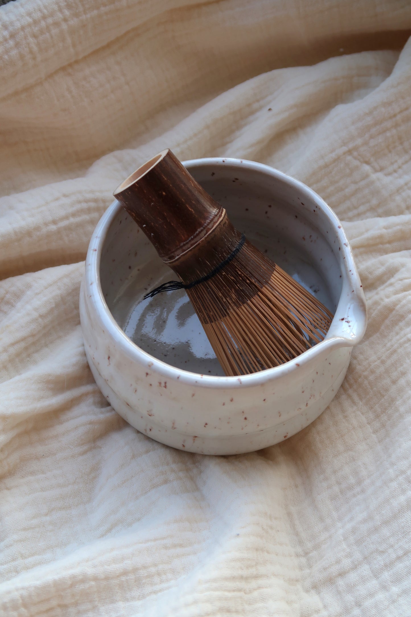 Tall & wavy Matcha Bowl